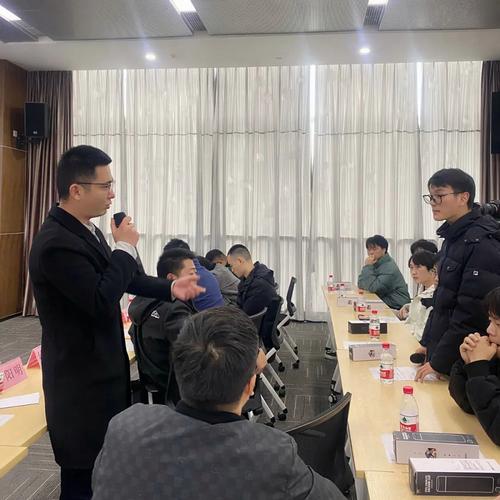 华为云计算携手四川狼码教育成功举办软件开发赋能行业应用沙龙